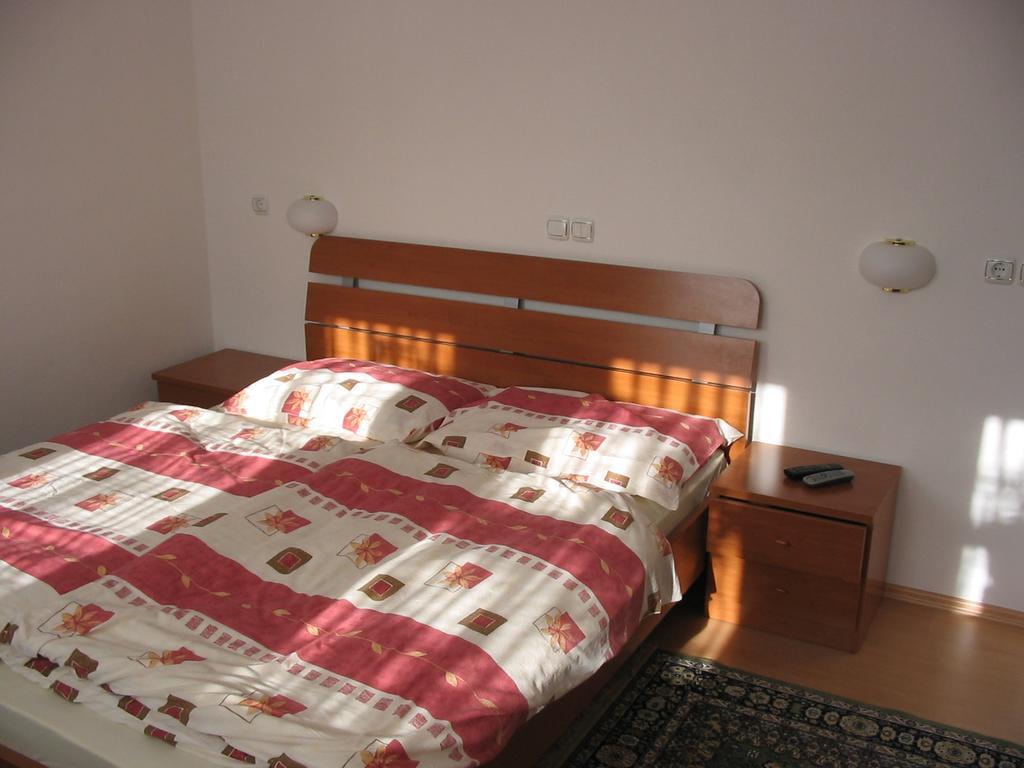 Apartment Lipar Preddvor Esterno foto