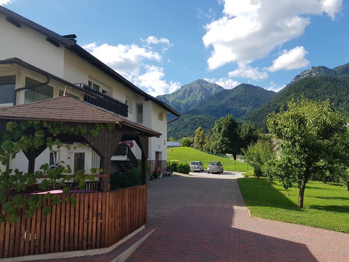 Apartment Lipar Preddvor Esterno foto