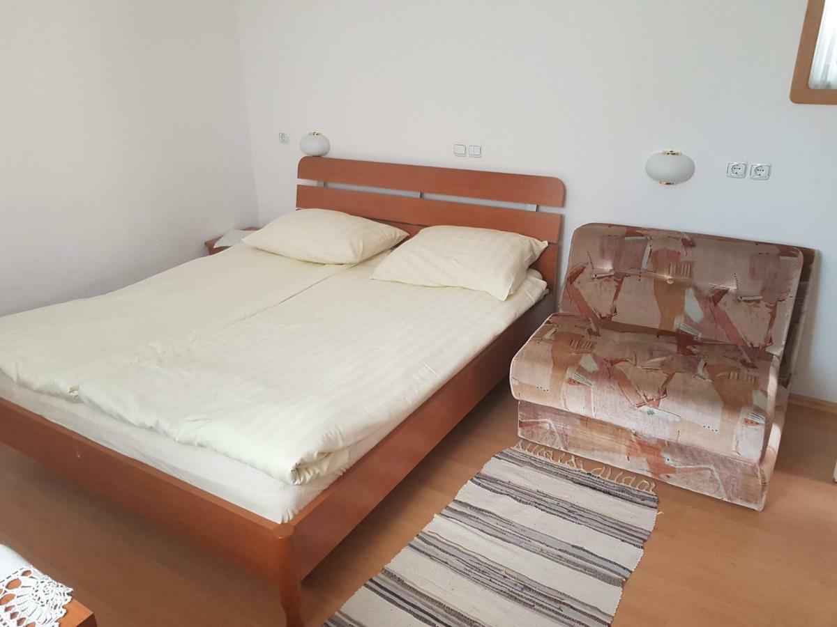Apartment Lipar Preddvor Esterno foto