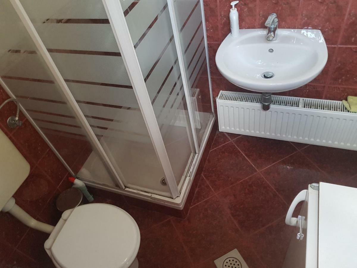 Apartment Lipar Preddvor Esterno foto